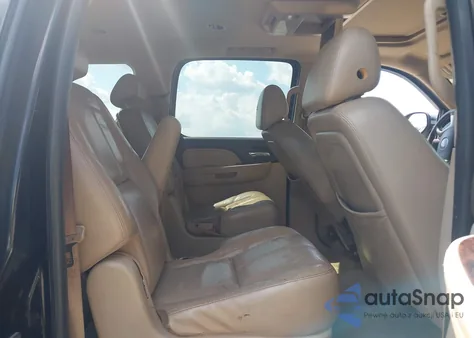 2007 GMC Yukon Xl 1500 Denali из США, поврежденный, VIN 1GKFK66837J224375